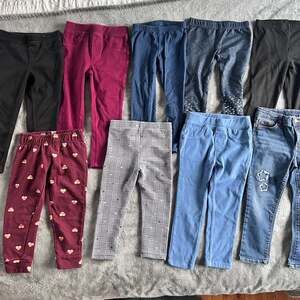 Girls pants and leggings bundle Size 4T 9 pairs total A8